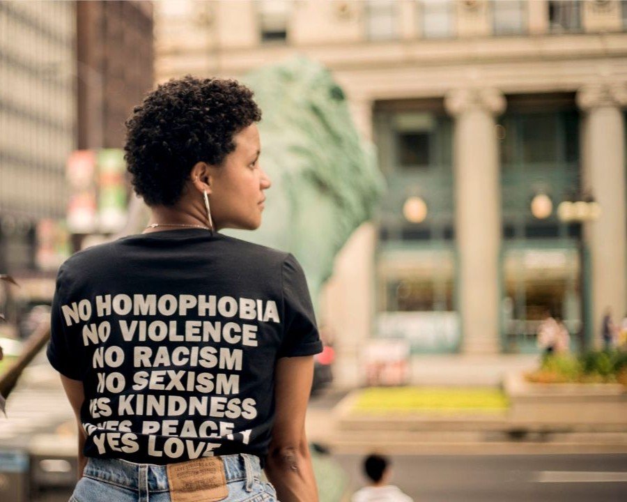 Raccolta firme sull’educazione alla parità di genere, si firma anche nelle valli del Noce