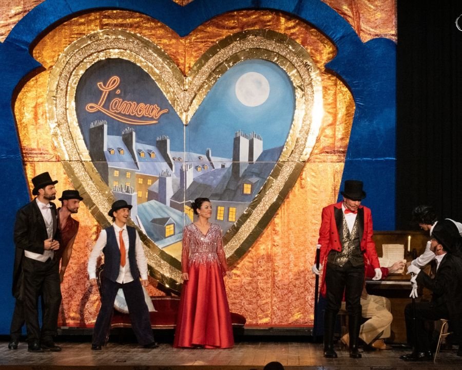 Il Palanaunia di Fondo balla il can-can