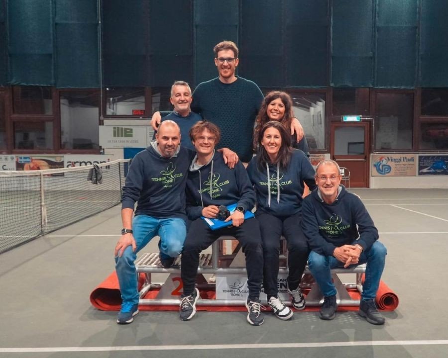 Tennis a Tione, tra vecchie glorie e nuove promesse