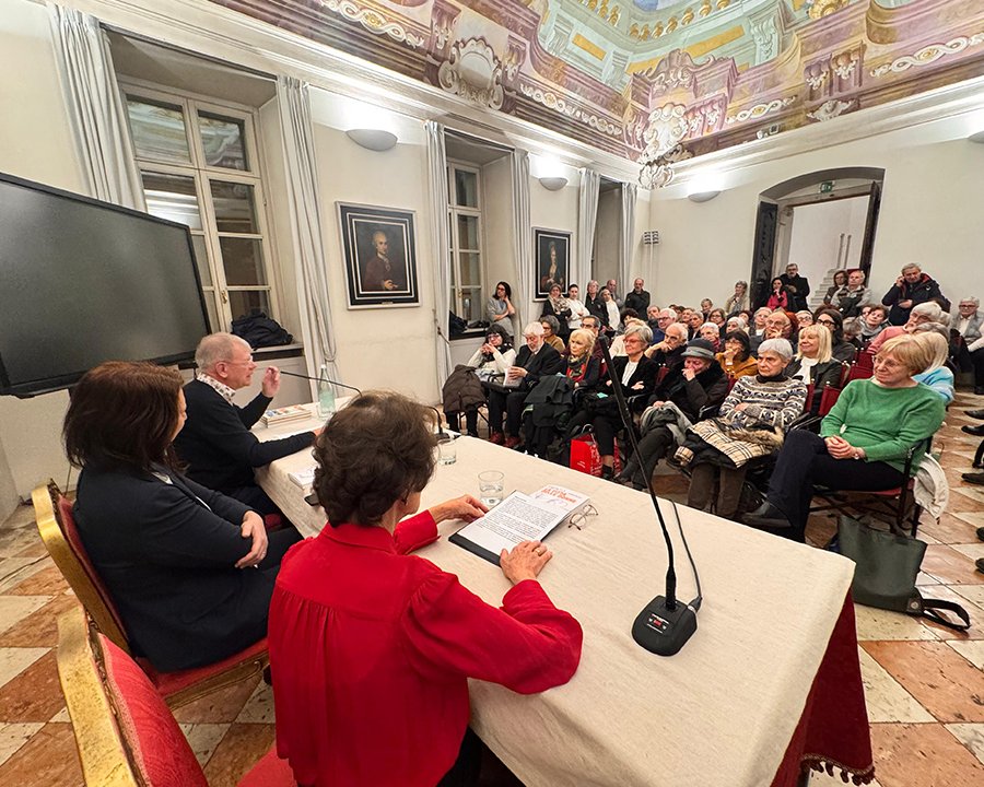 In un libro la città delle donne