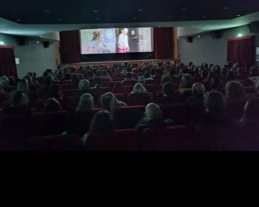 Checco Zalone domina le feste