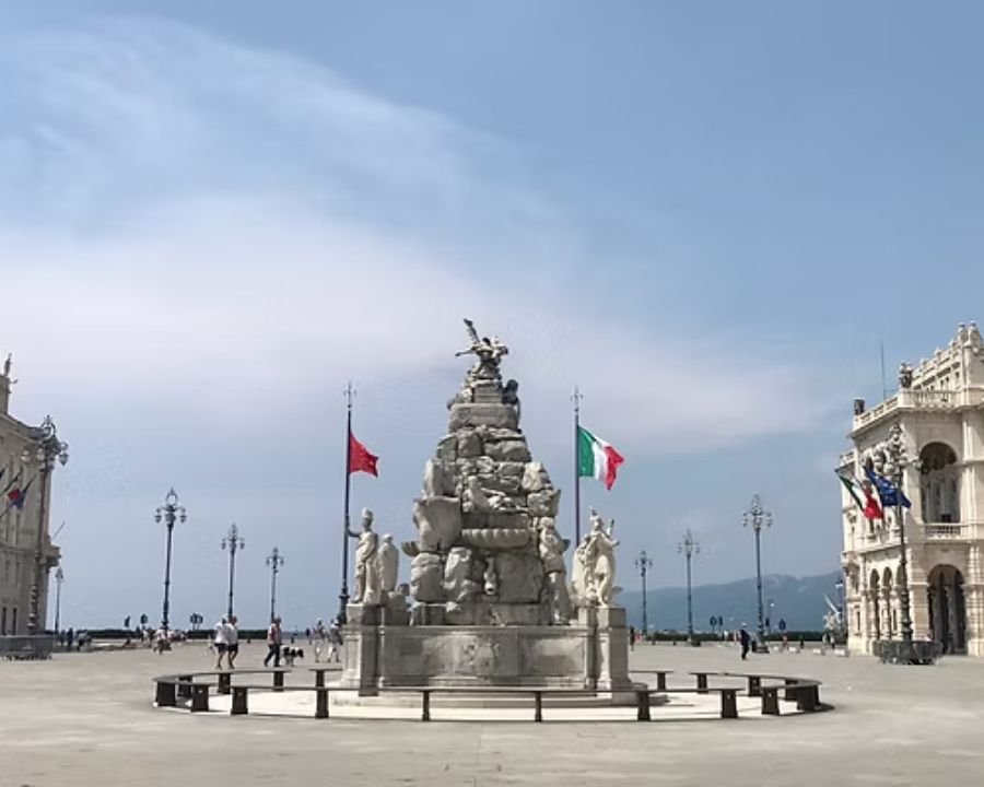 Viaggio guidato a Trieste