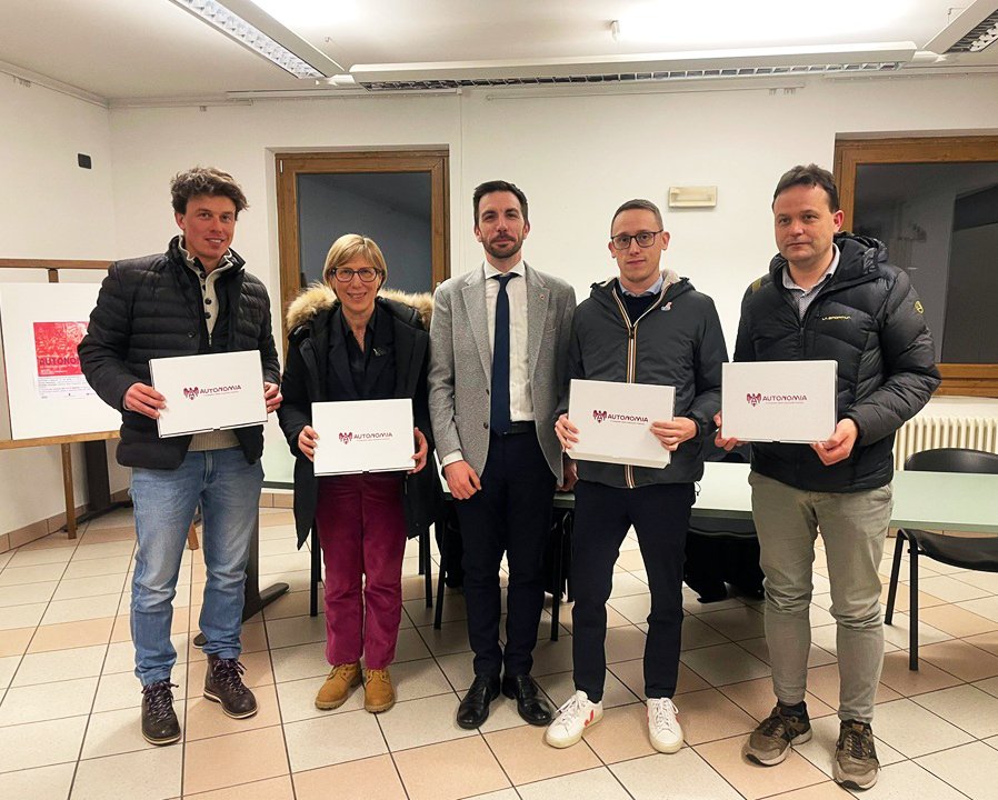 L'autonomia in mostra a Commezzadura