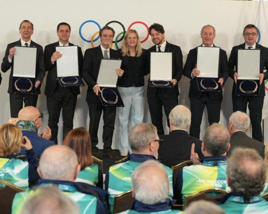 Fugatti insignito dell’Ordine olimpico in argento