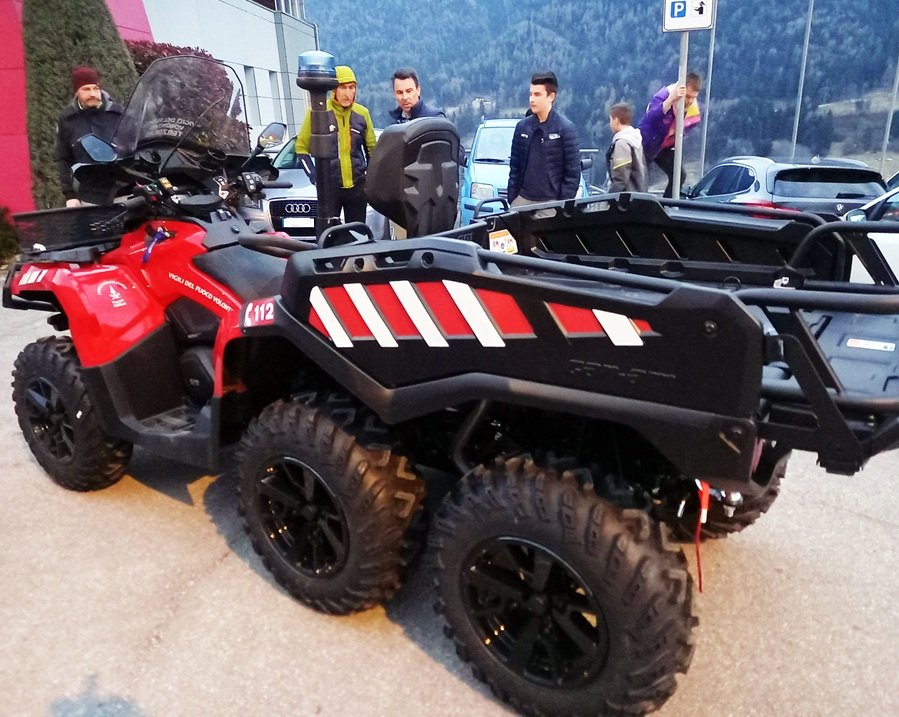 Un quad 6x6 per i VVF di Terzolas