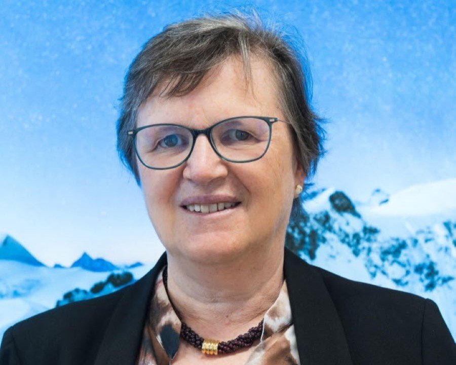 Valeria Ghezzi confermata alla guida di FIANET per il prossimo triennio