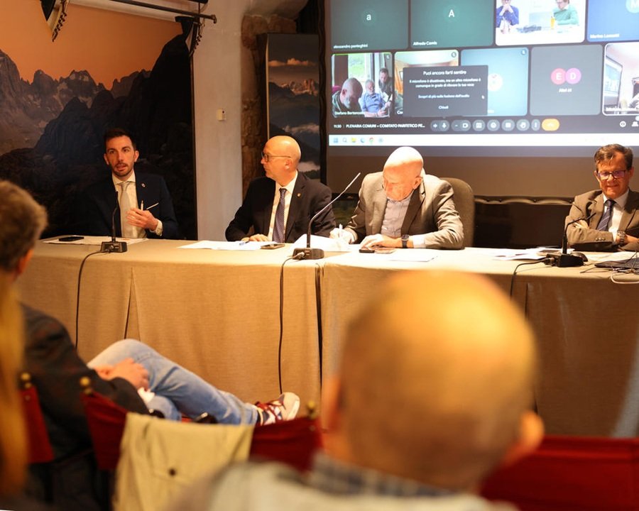 Fondo Comuni confinanti: grandi opere anche al servizio del Trentino