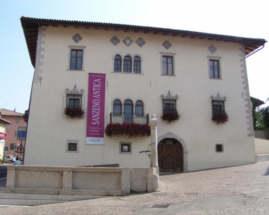 Sanzeno: via libera al restauro di Casa de Gentili e delle piazze storiche