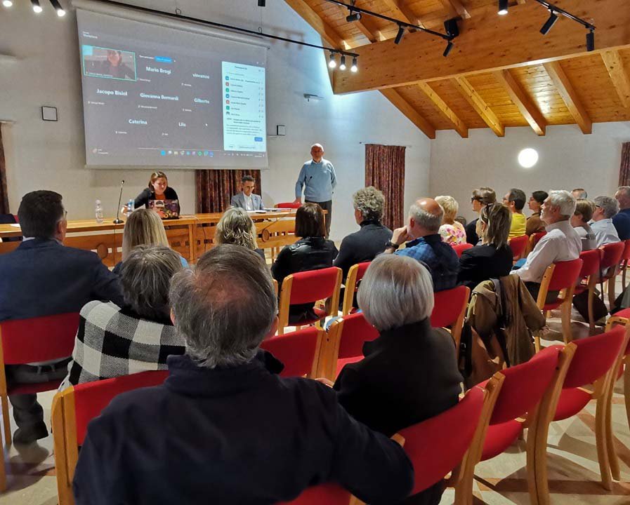 Pellizzano, in una tesi l'archivio di Franco Ambrosi