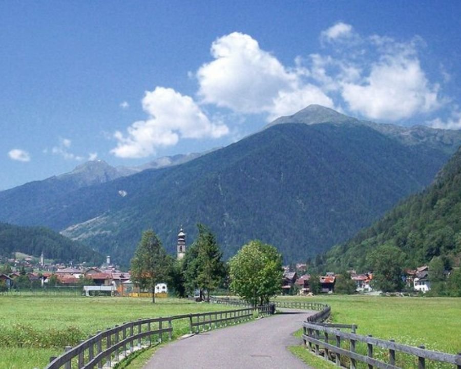 Nuova rampa per skateboard all’area sportiva di Pellizzano